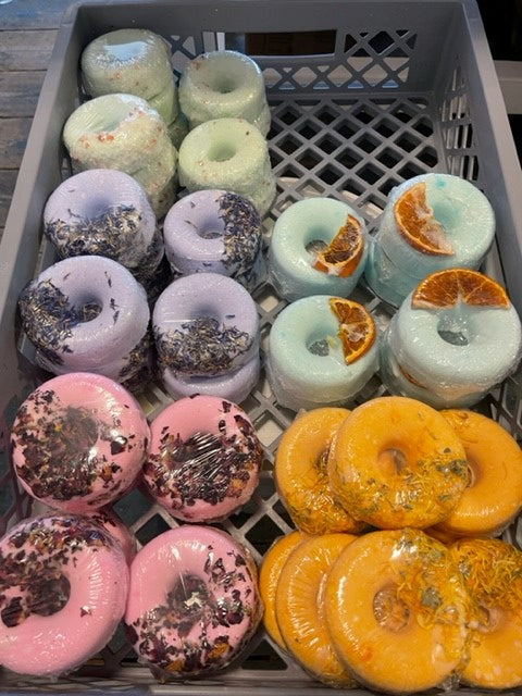 Lavender & Patchouli Doughnut bath bomb